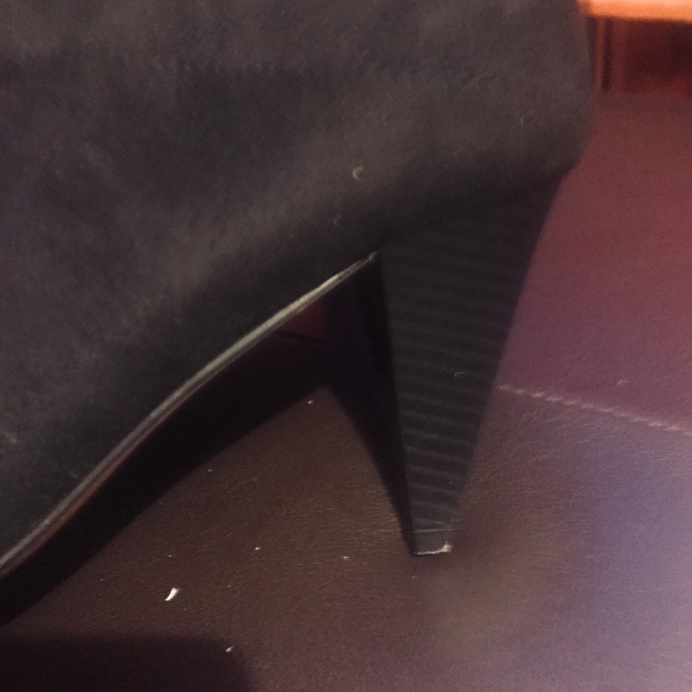 Express Boots - Picture 5 of 6